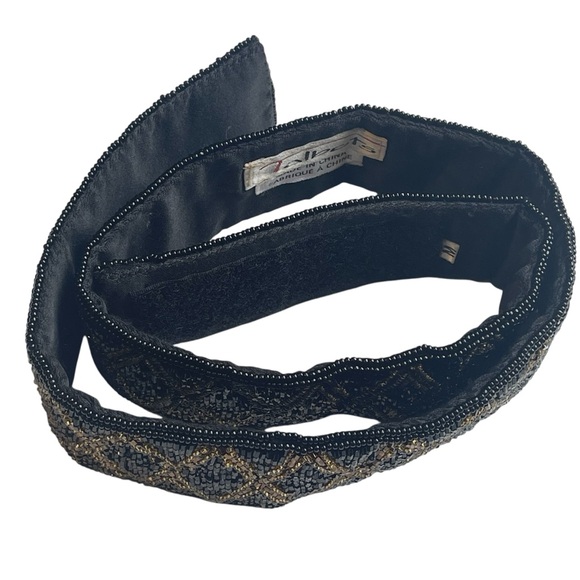 Vintage Beaded Wide Oversized Statement Belt Size S - Picture 9 of 17